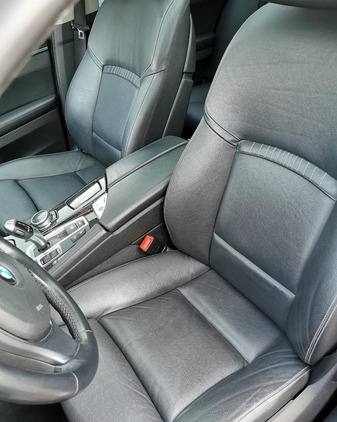 BMW Seria 5 cena 98000 przebieg: 159000, rok produkcji 2014 z Warszawa małe 211